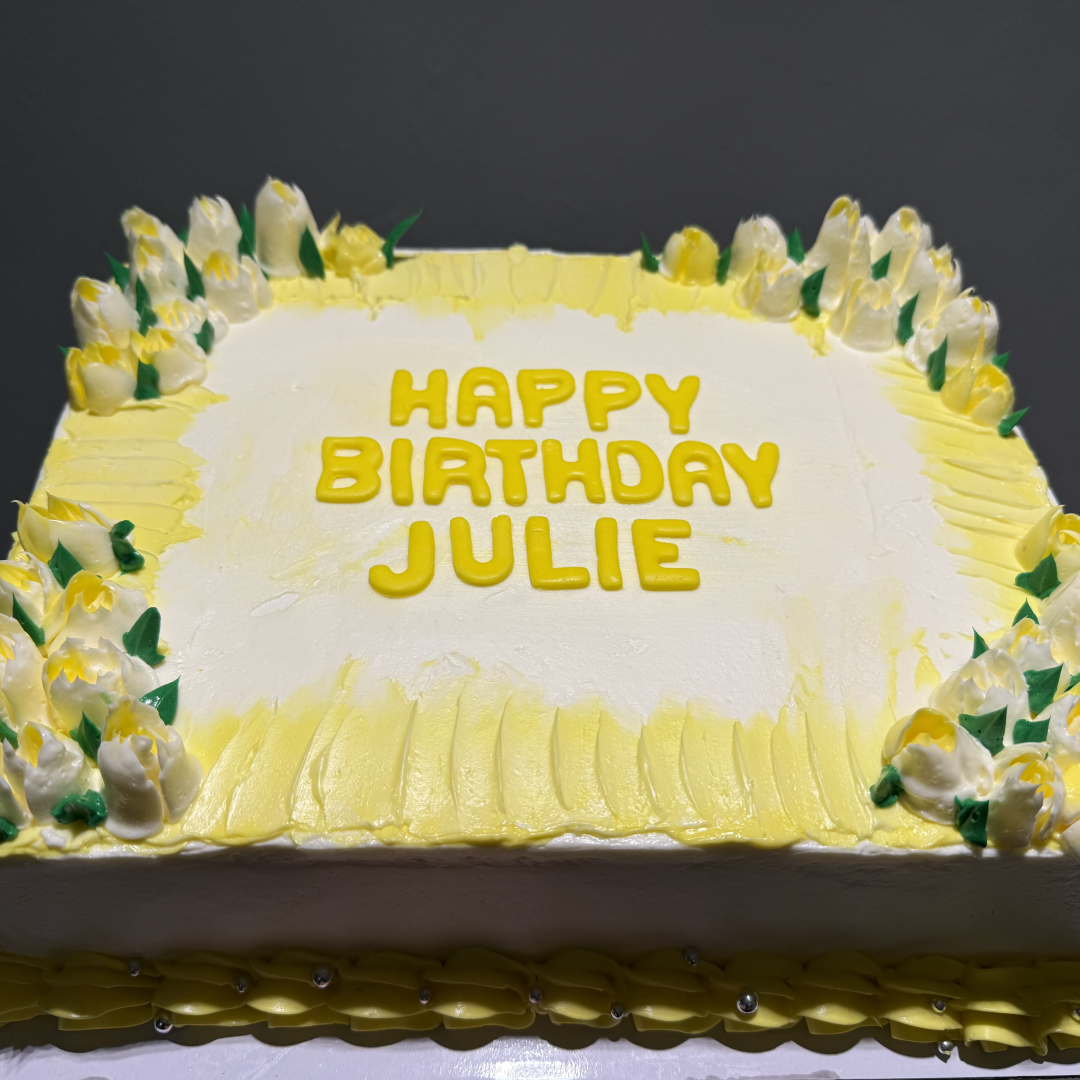 BakeAway Fl birthday cake