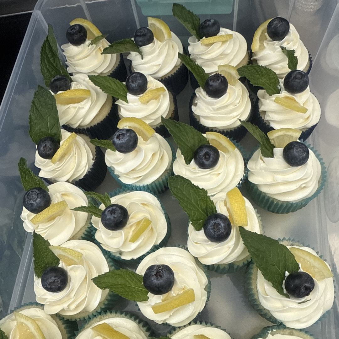 BakeAwayFL sweet treats - cupcake